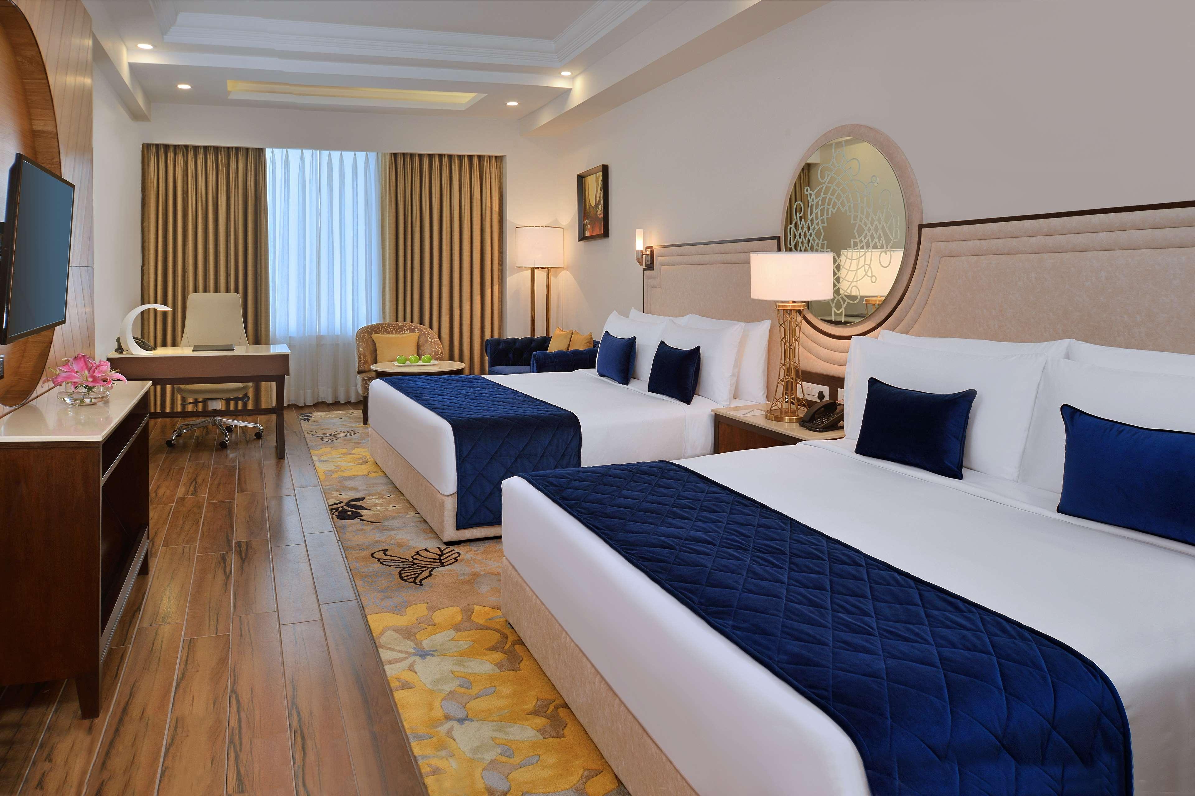 Radisson Chandigarh Zirakpur Esterno foto Deluxe Room