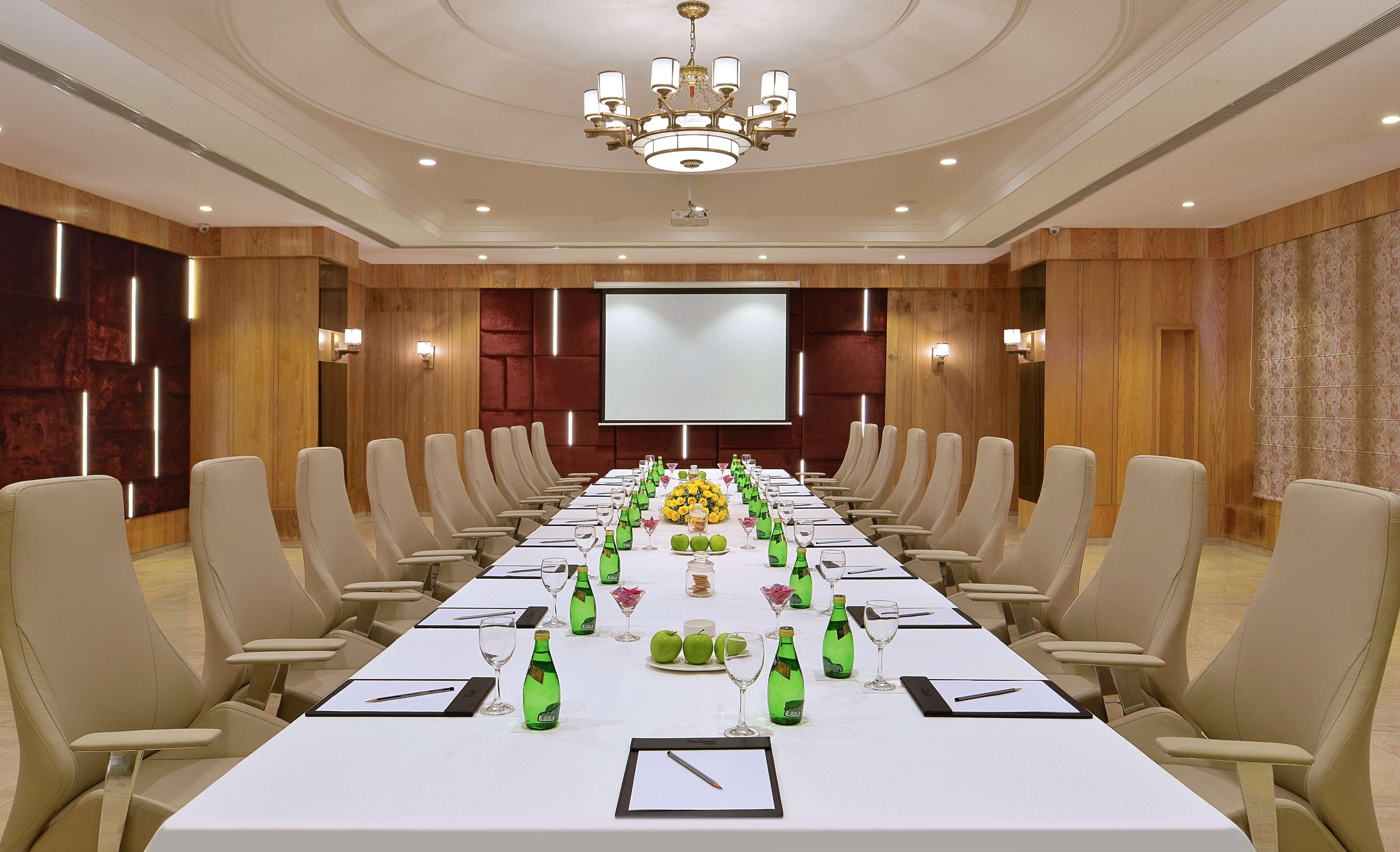 Radisson Chandigarh Zirakpur Esterno foto Boardroom at the Taj Mahal Palace, Mumbai