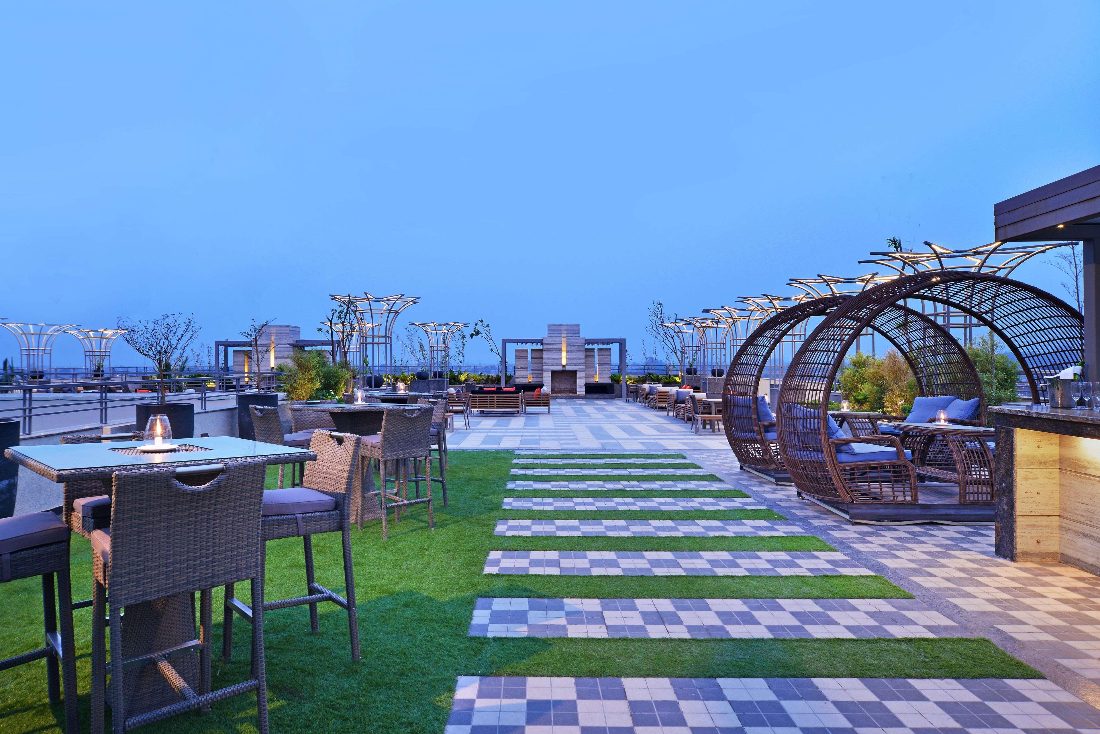 Radisson Chandigarh Zirakpur Esterno foto The Park, Hyderabad